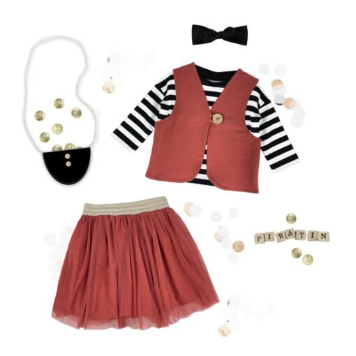 DIY Stoffe Outfit Piratin - Fasching
